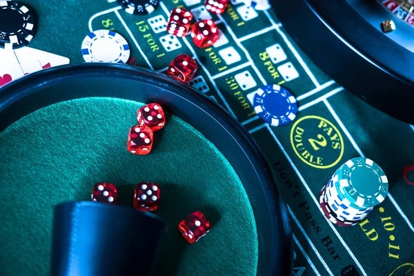 dubai toto mobile app interface showing live dealer tables and sportsbook markets